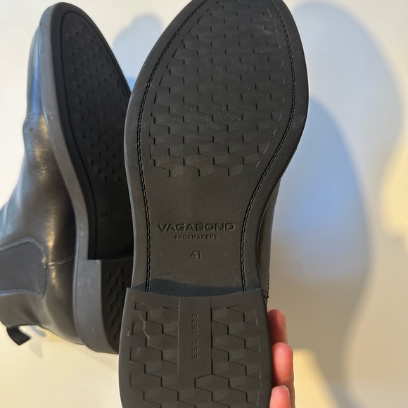 Vagabond Men’s Alex M Chelsea Black Leather Boot. Size 41, US 8 - Picture 8 of 10